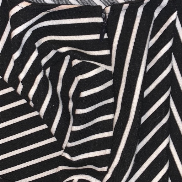 UO Silence and noise dress - Picture 5 of 5